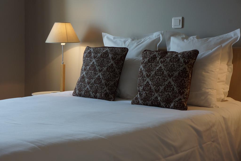 Hotel Courtille De Solutre Экстерьер фото